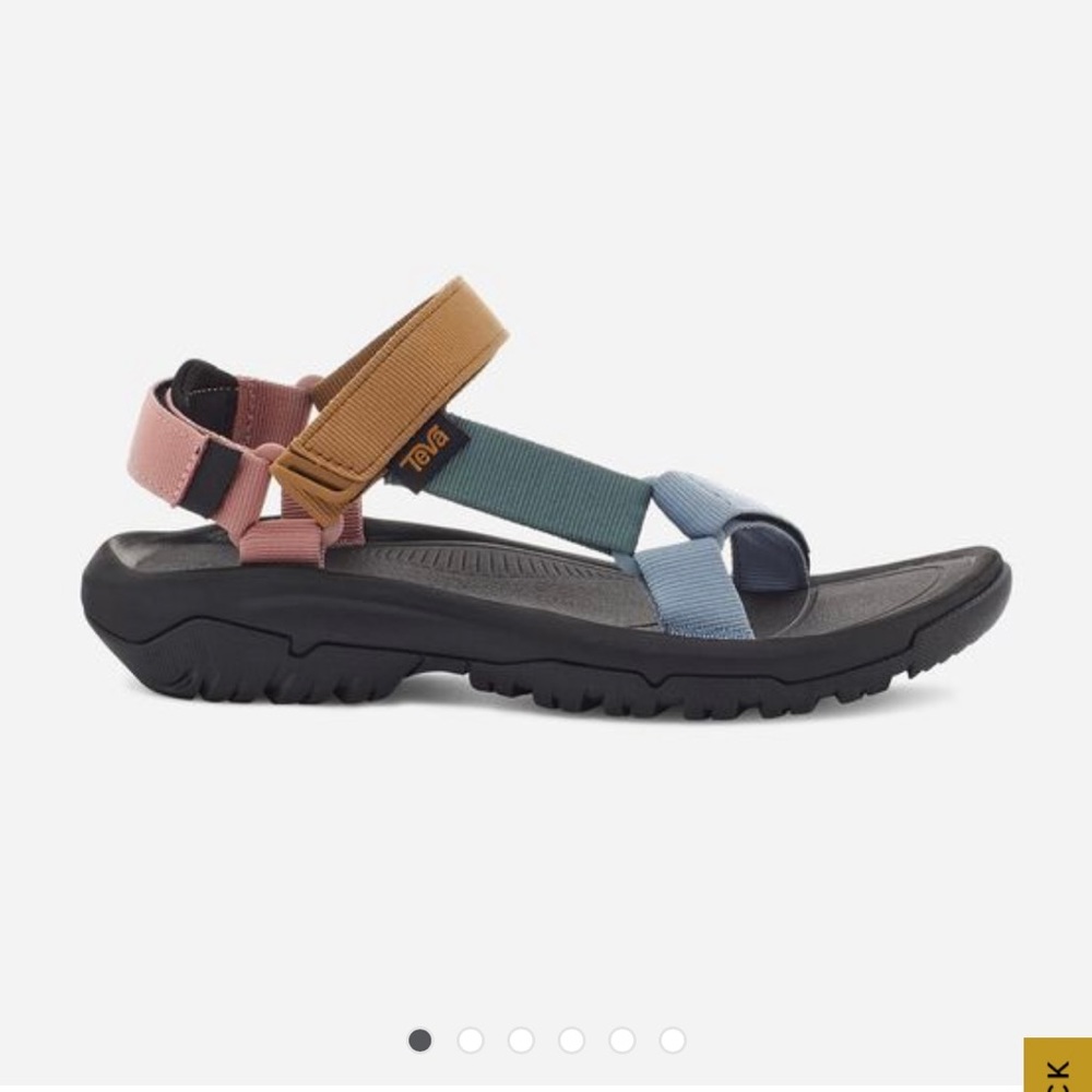 NEW Teva Hurricane XLT2 Light- Multi Colored, Size M7/W9